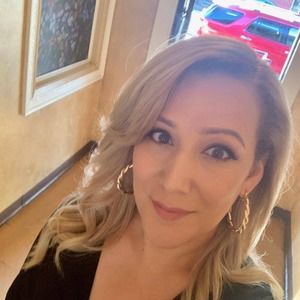 Meet your Posher, Sylvia